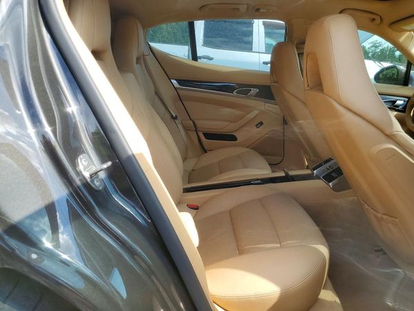 2012 PORSCHE PANAMERA Base (2WD), 4 (4WD)