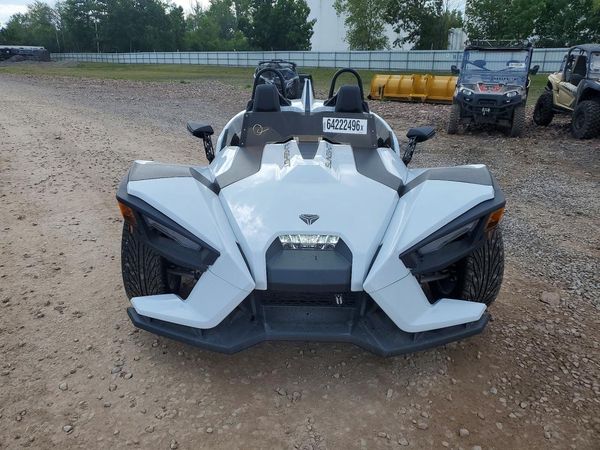 2024 POLARIS SLINGSHOT Manual