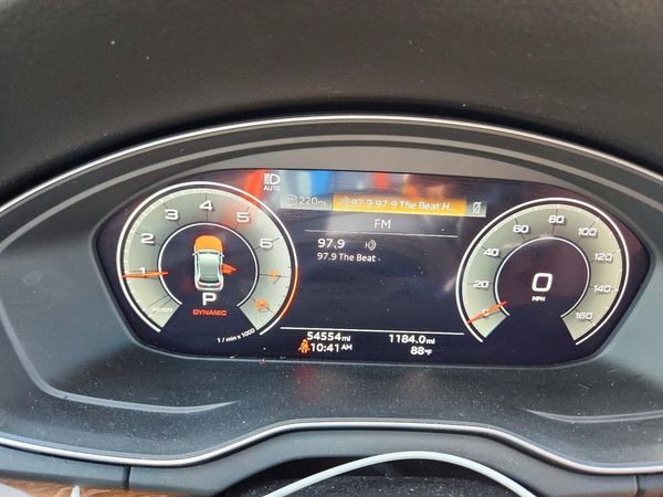 2022 AUDI Q5