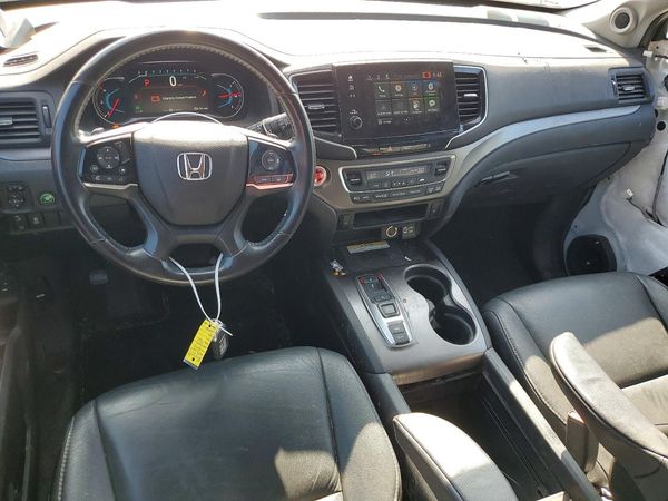 2021 HONDA PILOT SE