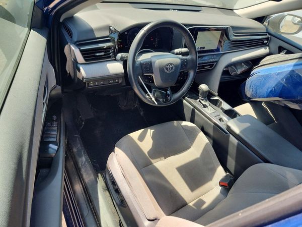 2026 TOYOTA CAMRY