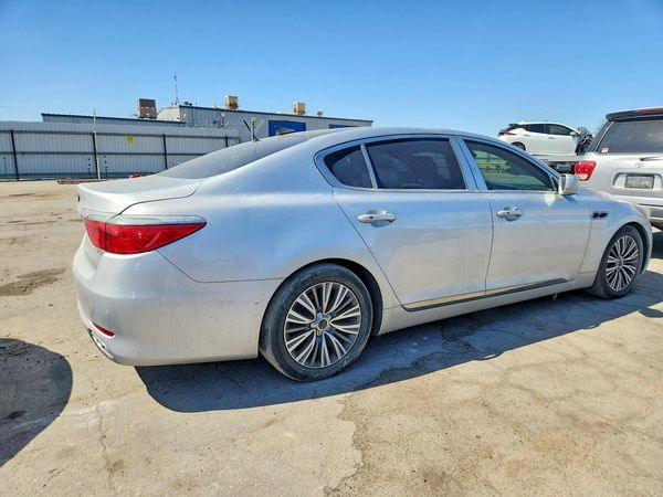 2016 KIA K900 Premium