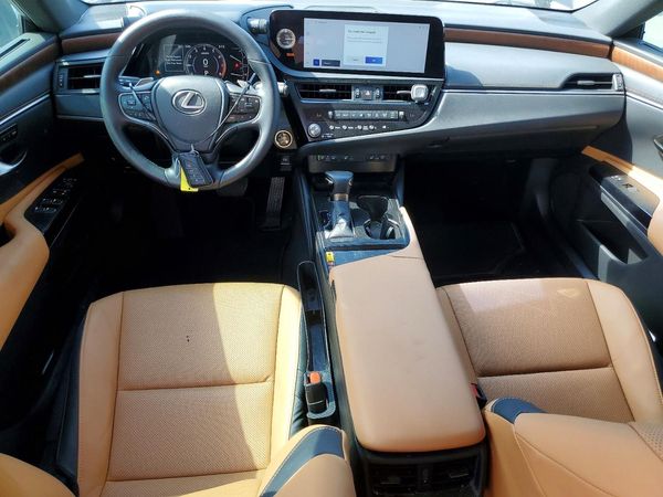 2025 LEXUS ES 350