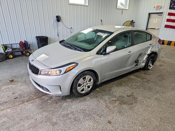 2018 KIA FORTE LX Base