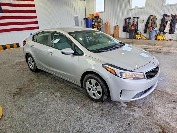 2018 KIA FORTE LX Base