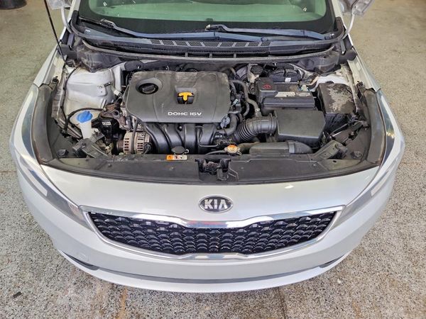 2018 KIA FORTE LX Base