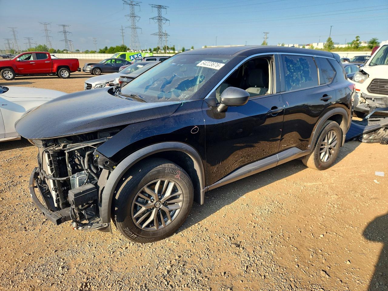 2021 NISSAN ROGUE S — Front 3/4