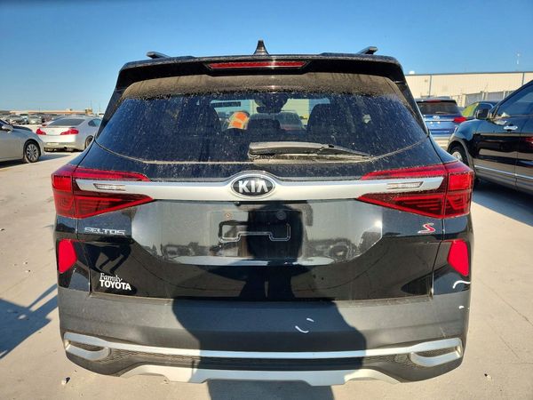 2021 KIA SELTOS S