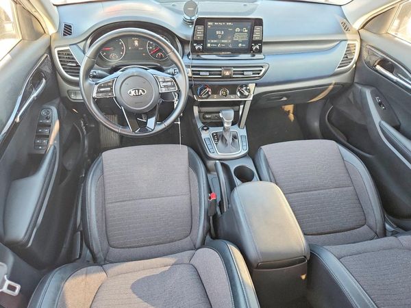 2021 KIA SELTOS S