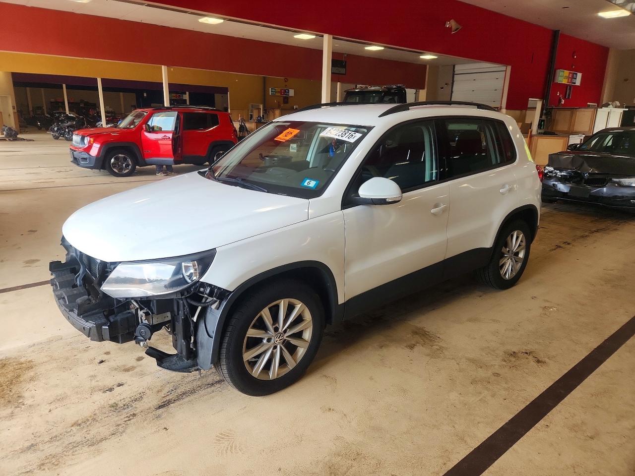 2017 VOLKSWAGEN TIGUAN