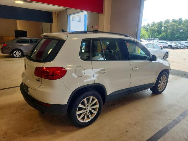 2017 VOLKSWAGEN TIGUAN