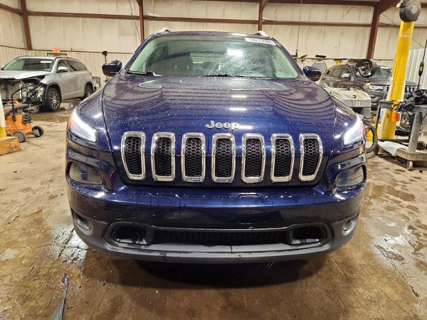 2015 JEEP CHEROKEE LATITUDE 4X4