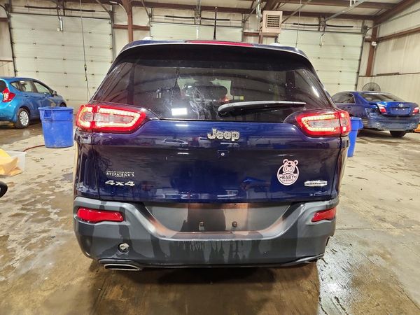 2015 JEEP CHEROKEE LATITUDE 4X4