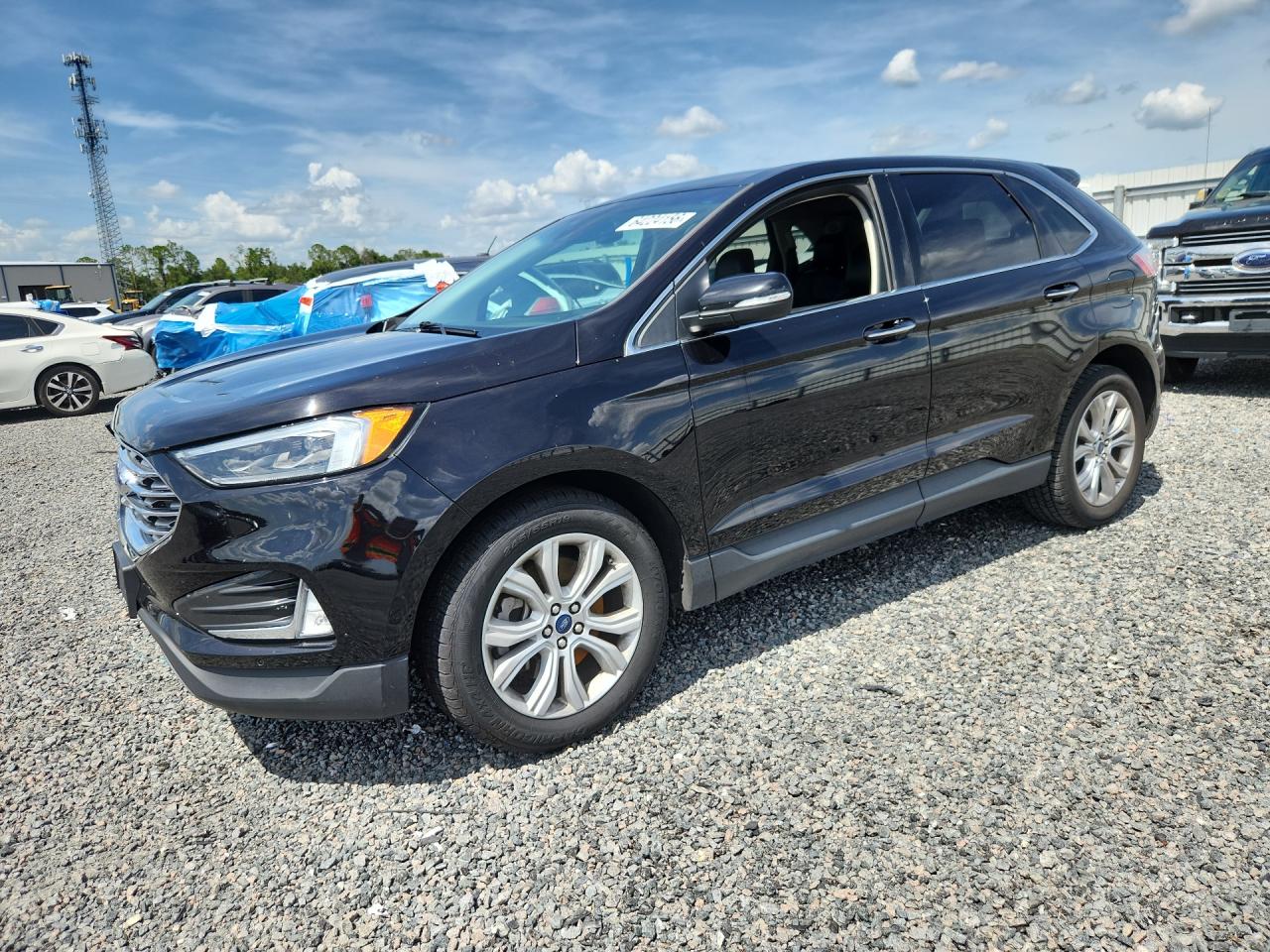 2022 FORD EDGE Titanium