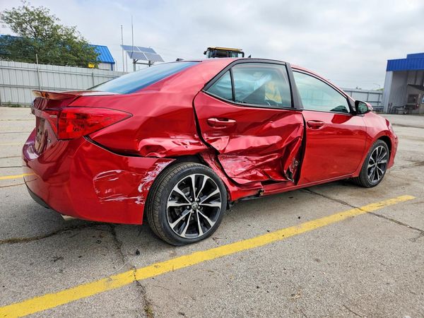 2017 TOYOTA COROLLA