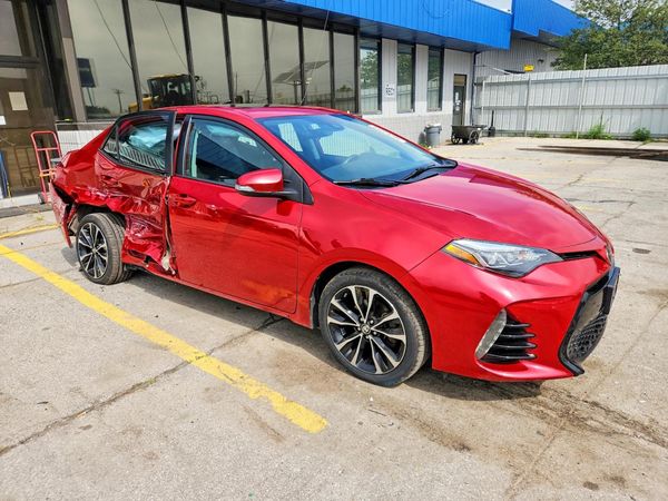 2017 TOYOTA COROLLA