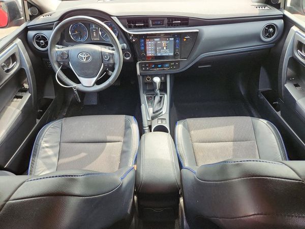 2017 TOYOTA COROLLA