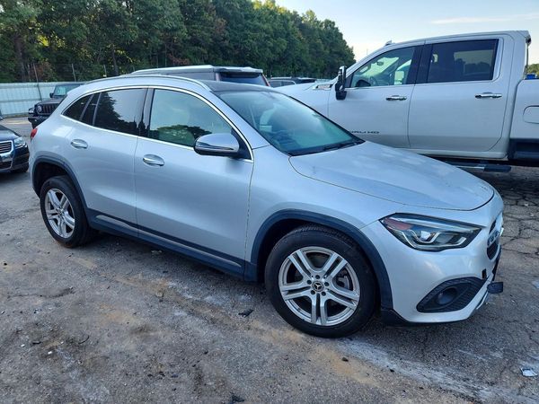 2021 MERCEDES-BENZ GLA GLA250