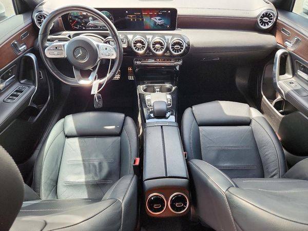 2019 MERCEDES-BENZ A A220