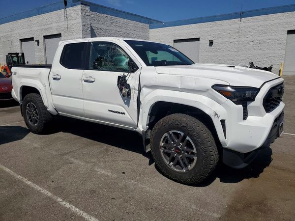 2025 TOYOTA TACOMA — Passenger 3/4