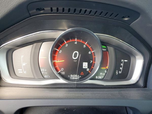 2017 VOLVO S60