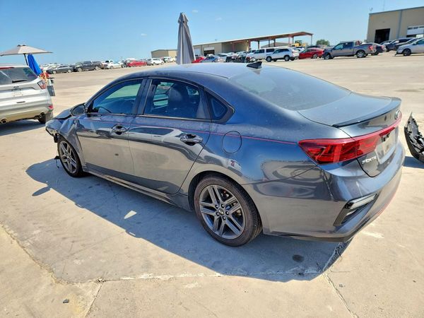 2021 KIA FORTE GT Line