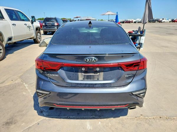 2021 KIA FORTE GT Line