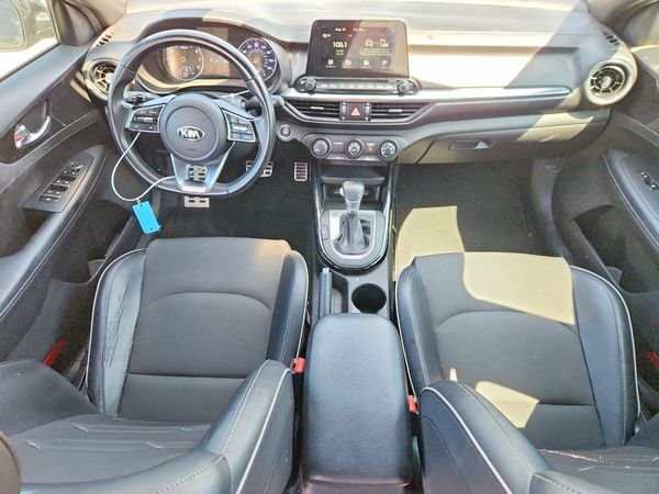2021 KIA FORTE GT Line