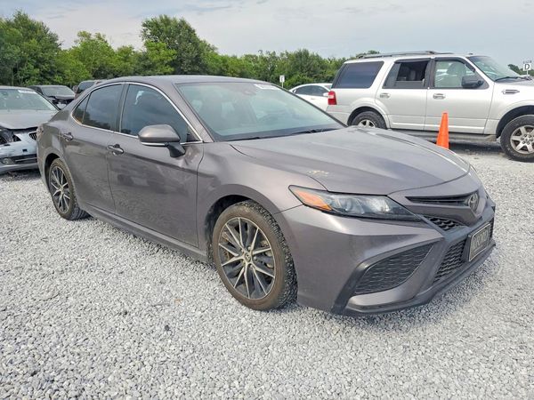 2022 TOYOTA CAMRY