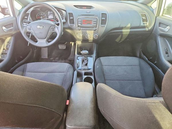2017 KIA FORTE LX Base