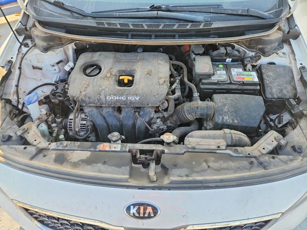 2017 KIA FORTE LX Base