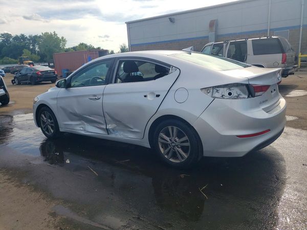2018 HYUNDAI ELANTRA