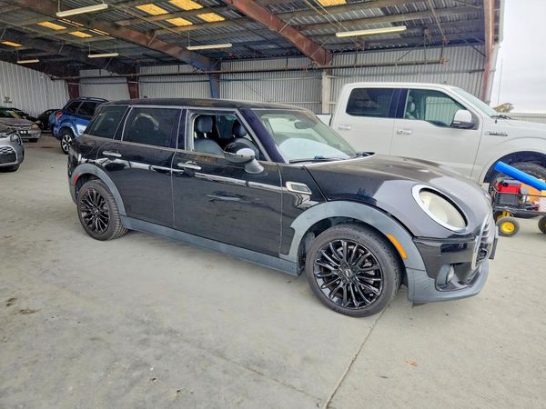 2016 MINI COOPER