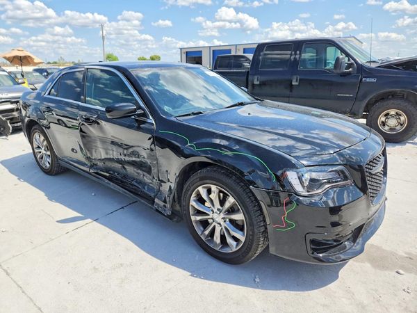 2015 CHRYSLER 300 Limited