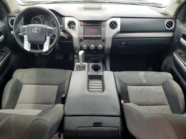 2016 TOYOTA TUNDRA