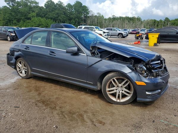 2014 MERCEDES-BENZ C