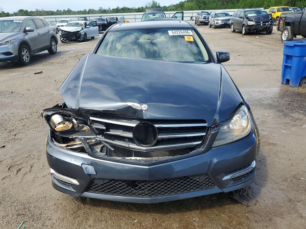 2014 MERCEDES-BENZ C