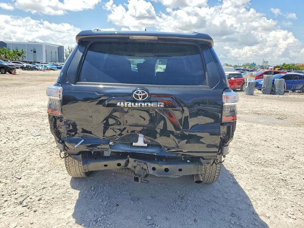 2023 TOYOTA 4RUNNER
