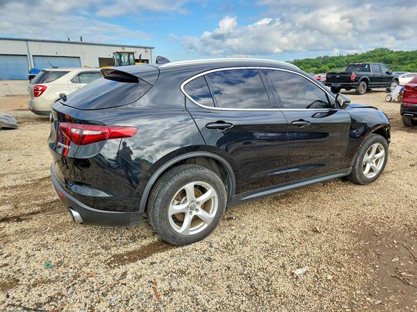 2018 ALFA ROMEO STELVIO AWD