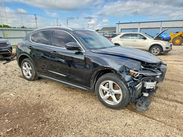 2018 ALFA ROMEO STELVIO AWD