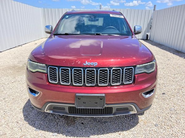 2017 JEEP GRAND CHEROKEE Limited