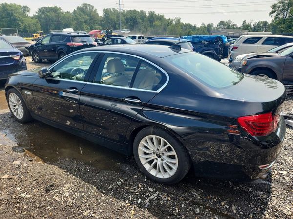 2016 BMW 528