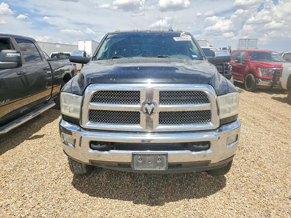 2018 RAM 3500 SLT CREW CAB 4X4