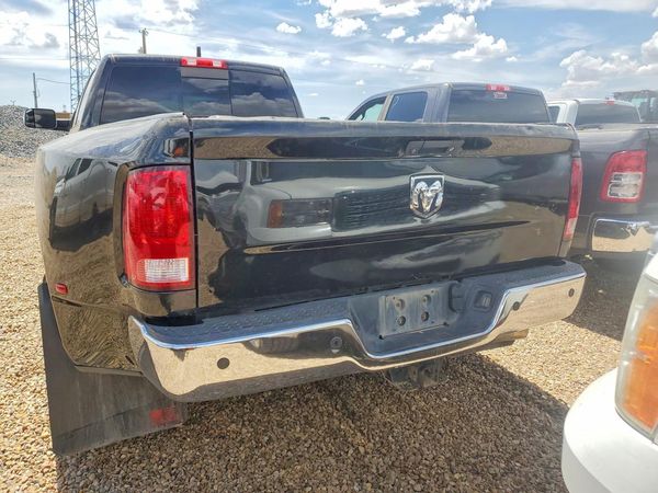 2018 RAM 3500 SLT CREW CAB 4X4