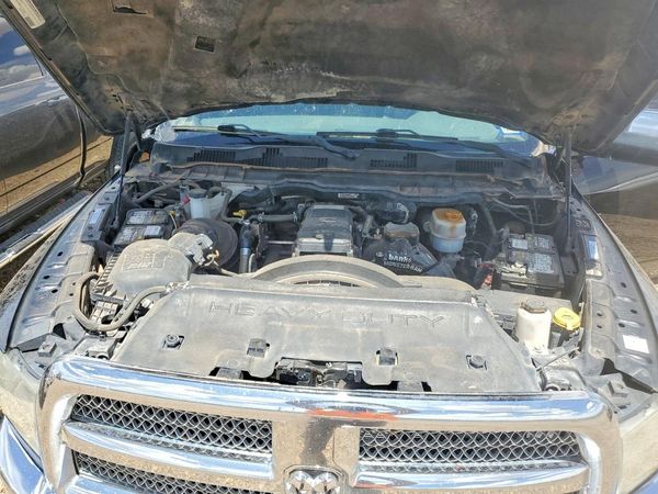 2018 RAM 3500 SLT CREW CAB 4X4
