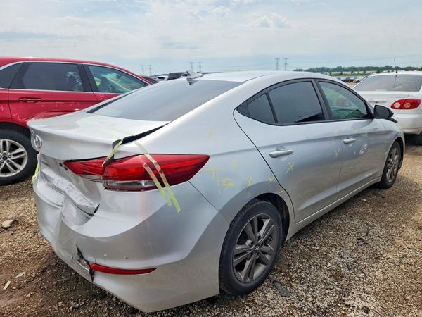 2017 HYUNDAI ELANTRA