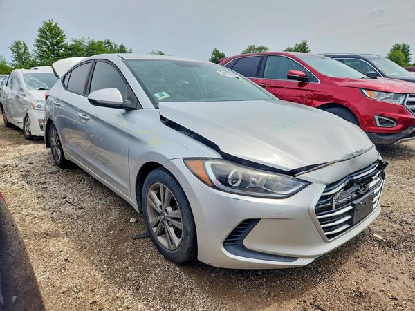 2017 HYUNDAI ELANTRA