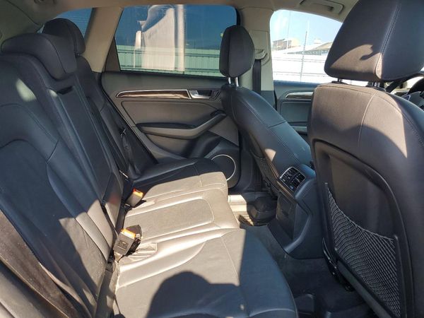 2016 AUDI Q5 quattro Premium Plus