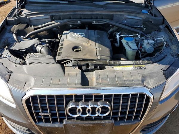 2016 AUDI Q5 quattro Premium Plus