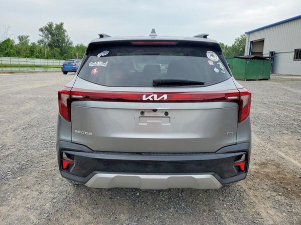 2024 KIA SELTOS S, X-Line